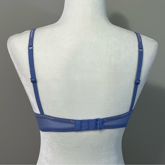 Calvin Klein Sheer Marquisette Lace Unlined Demi Bra - Picture 6 of 9